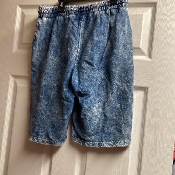 Boys knit shorts - Picture 2 of 3